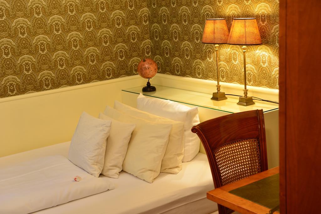 Hotel Domstern Köln Ngoại thất bức ảnh