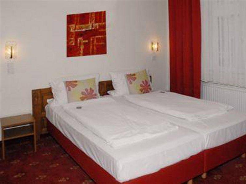 Hotel Domstern Köln Ngoại thất bức ảnh