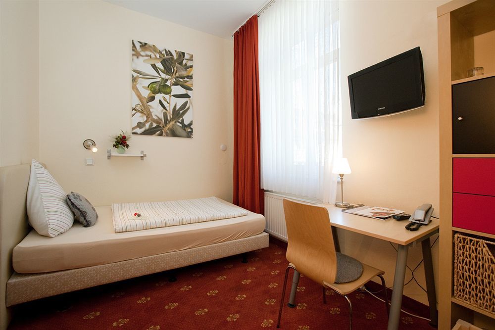 Hotel Domstern Köln Ngoại thất bức ảnh