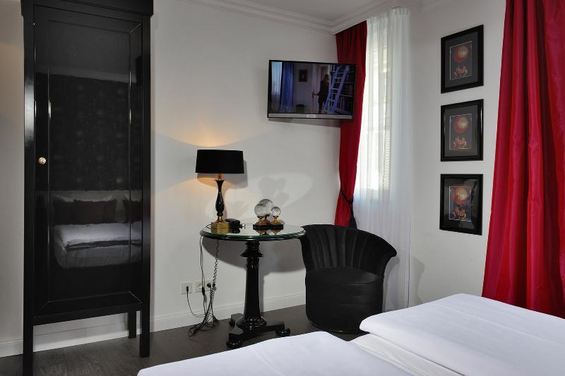 Hotel Domstern Köln Ngoại thất bức ảnh