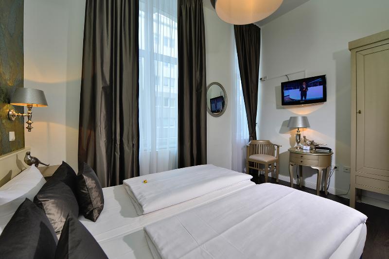 Hotel Domstern Köln Ngoại thất bức ảnh